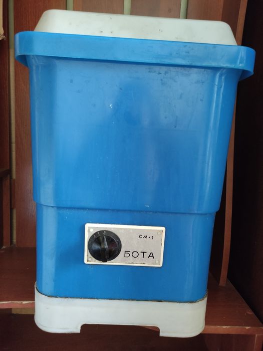 Стиральная машинка малютка.