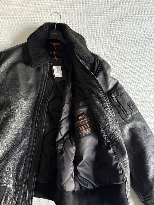 Hugo Boss -L размер