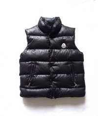 Moncler,М 48/L50 пухен елек грейка ,пролет есен 100% пух,мишници 59см