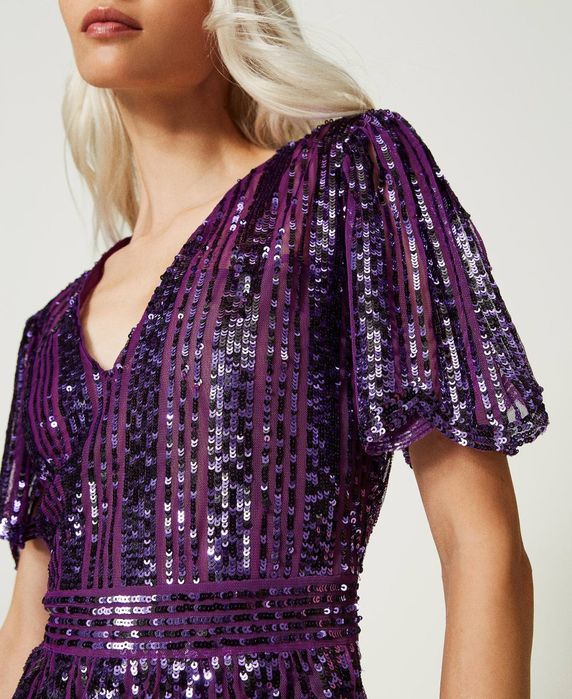 Къса рокля с пайети Twinset,разнер 40/S, 44 M, ново с етикет!