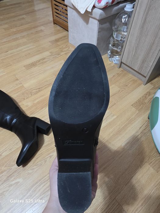 Cizme lungi pentru gambe groase