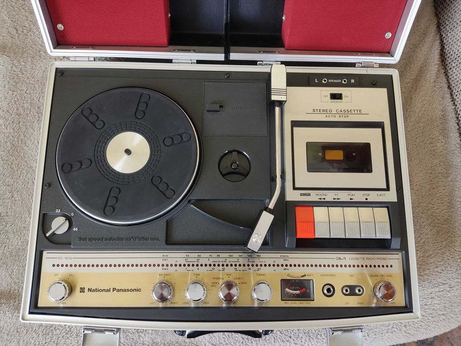 Радио, грамофон и касетофон National Panasonic SG-160A