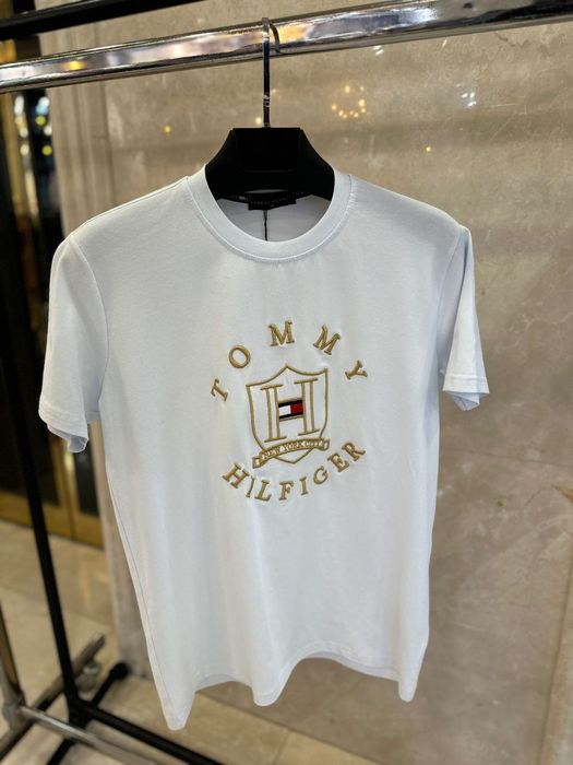 Tricouri pentru barbati