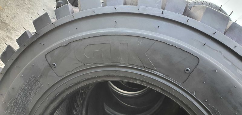 12-16.5 anvelope noi industriale profil de beton 14PR de la GTK CTS5