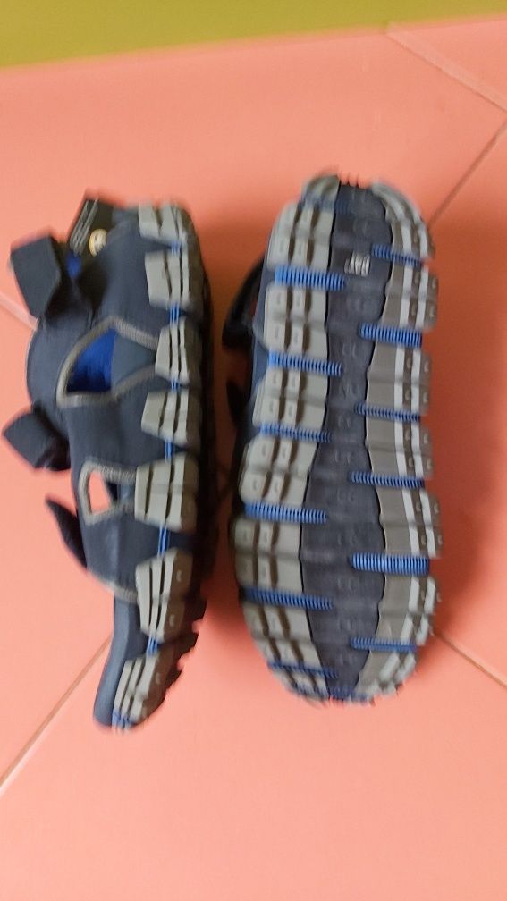 Sandale Caterpillar,bărbătești,nu ecco,keen,Nike,adidas