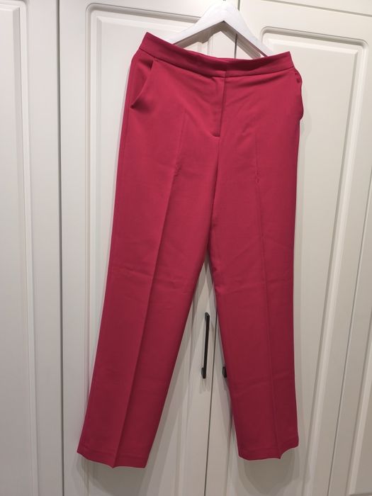 Pantaloni fucsia Zara mărimea M