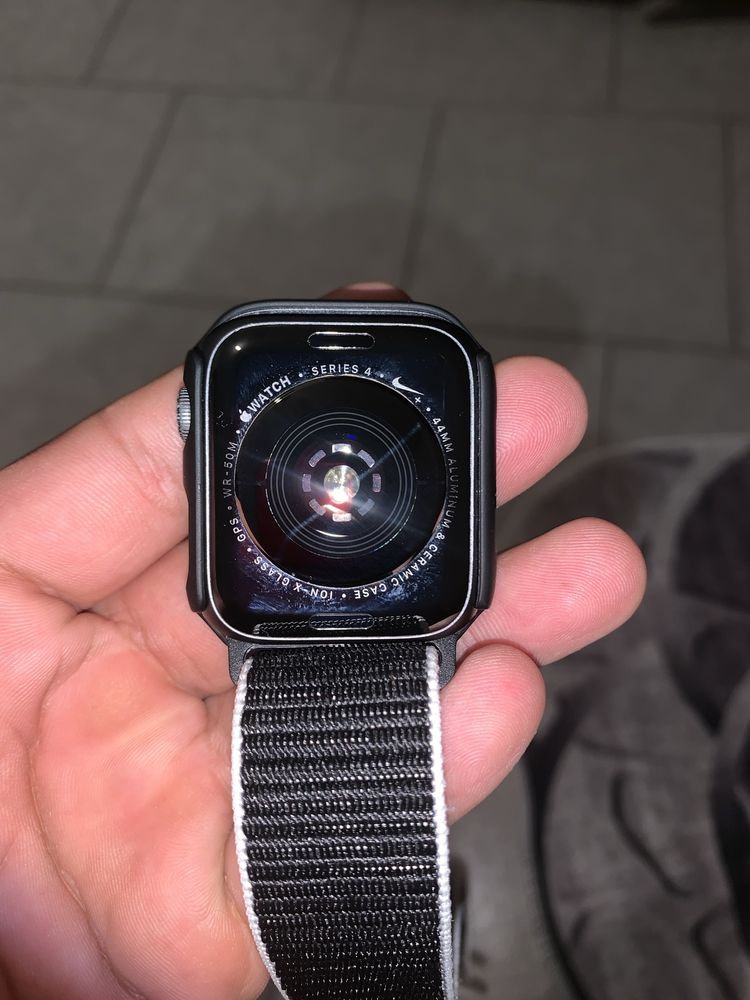 Apple watch series 4 nike 44mm