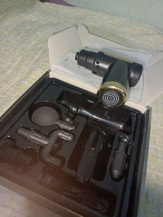 Massage gun massagor aparat