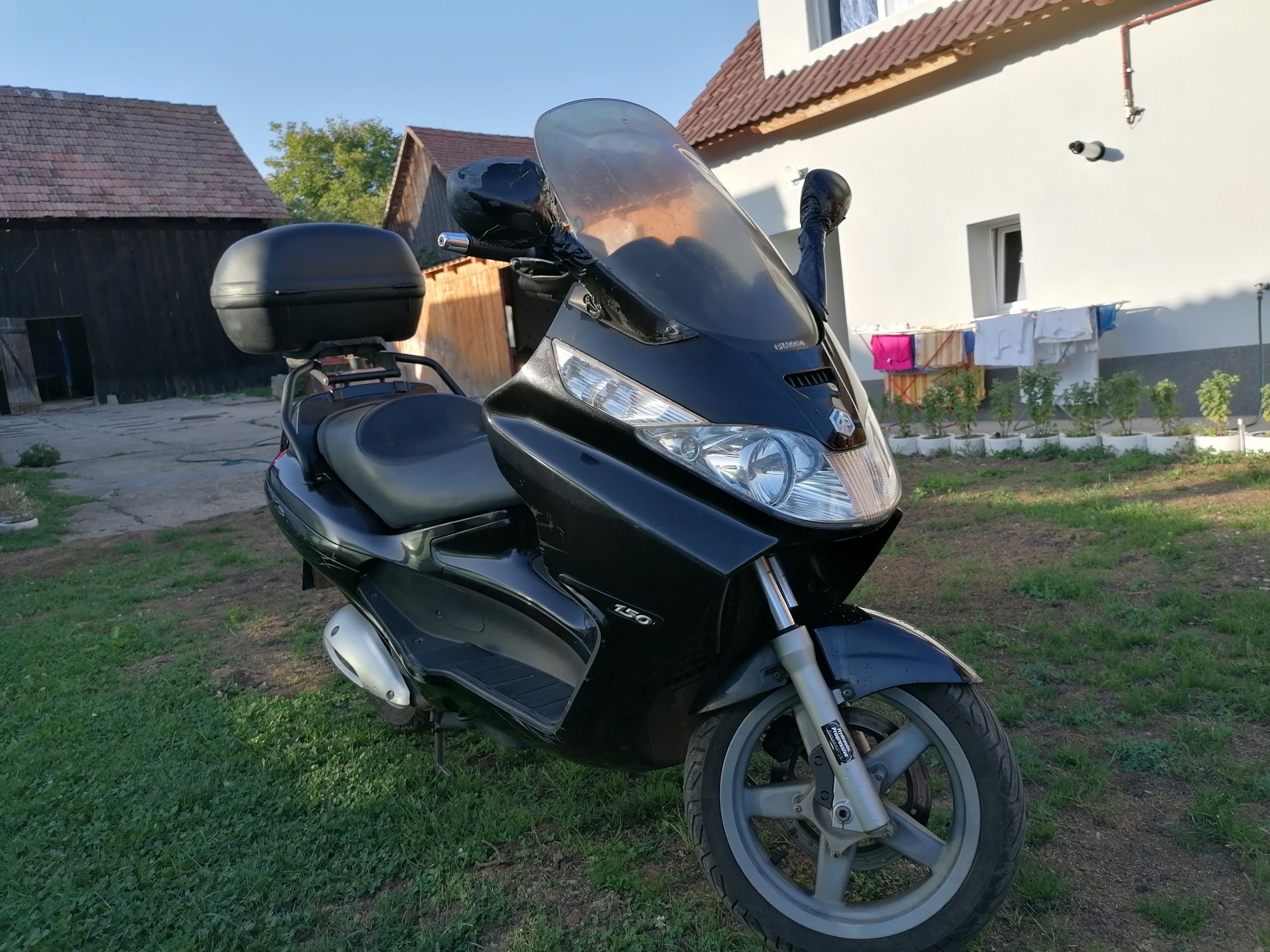 De vânzare  Piaggio x8 150