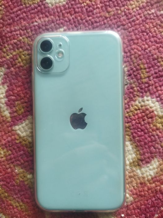 iPhone 11  sotiladi.  Karopka dakument