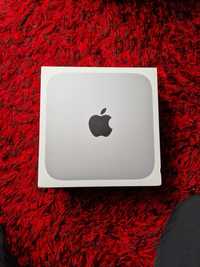 Cutie Mac Mini Apple