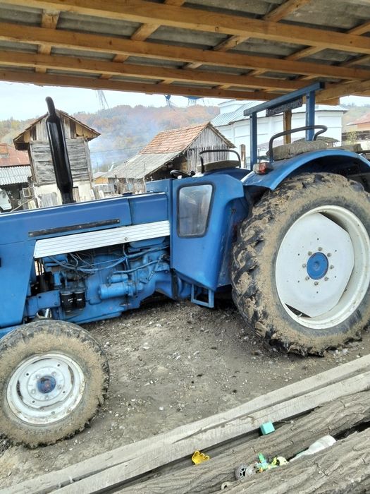 Tractor international