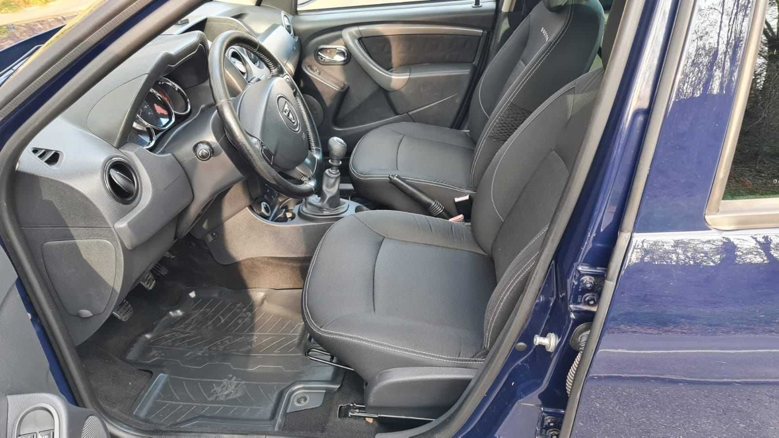 Dacia duster 1,5 diesel-4×4-klima-Navi-E5