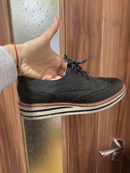 Кожени обувки BATA