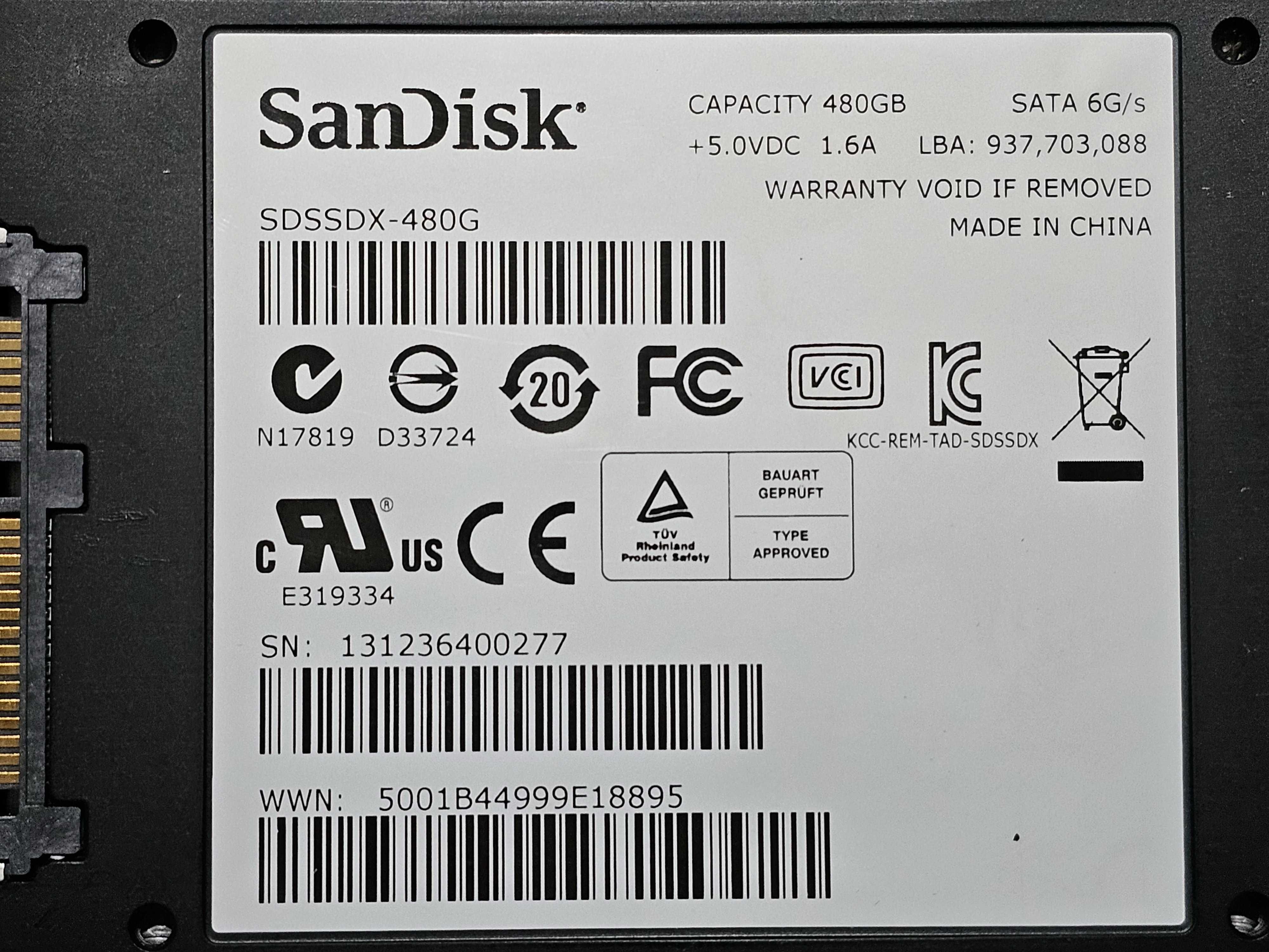 3 броя SSD диска общ размер 960GB - цената е за всички заедно