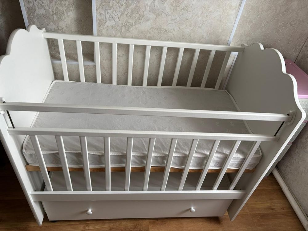 Продам детскую кровать