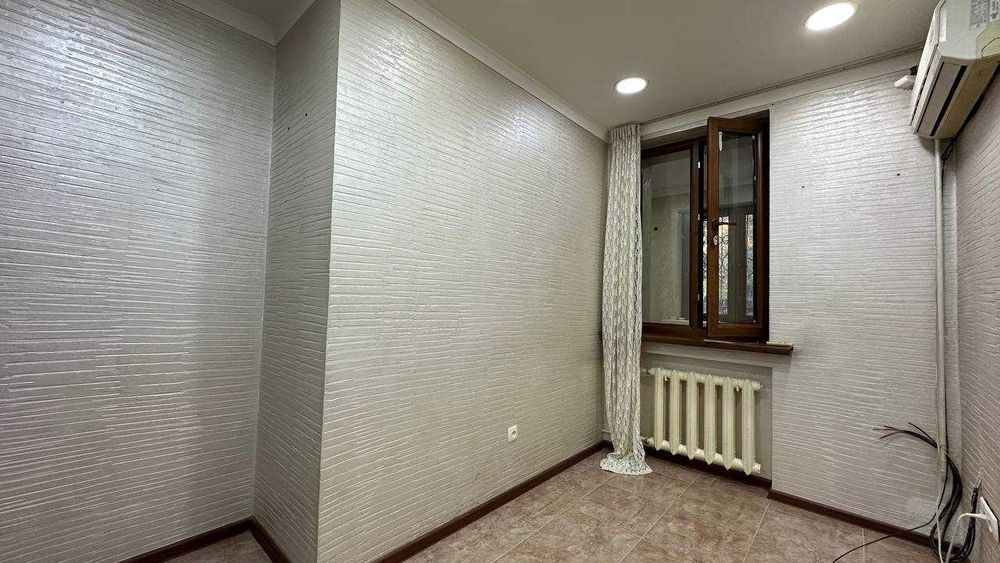 86 кв. Офис с Арендатором ул.Аккурганская (Новомосковская) 130.000 у.е