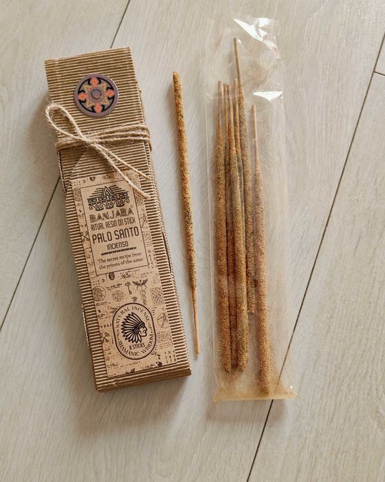 Set: Palo Santo bețișoare parfumate și brățară Buddha cu lemn santal