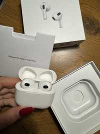 Слушалки Apple airpods (3 gen),нови