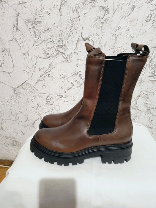 Есенно-Зимна Находка! Чисто Нови Кожени Боти Tamaris Купени от Мюнхен