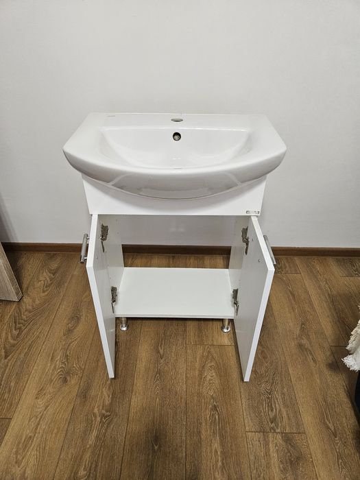 Lavoar cu masca Cersanit