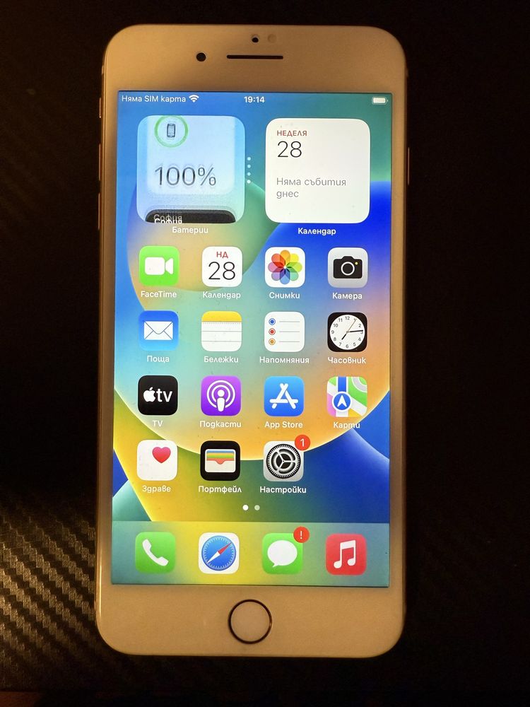 Iphone 8 plus Rose Gold Много Запазен