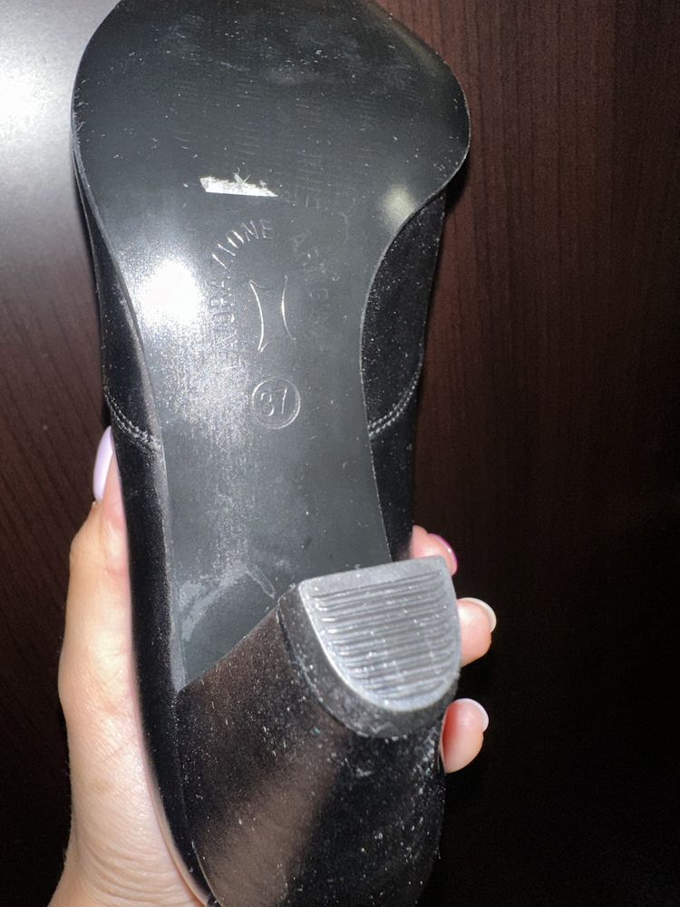 Pantofi cu toc Comart, mărimea 37