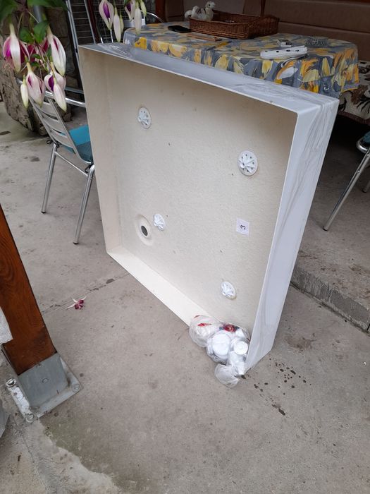 Cada dus dimensiune  90x90