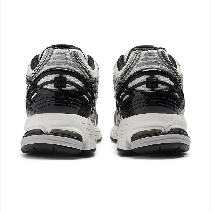 New balance кроссовки