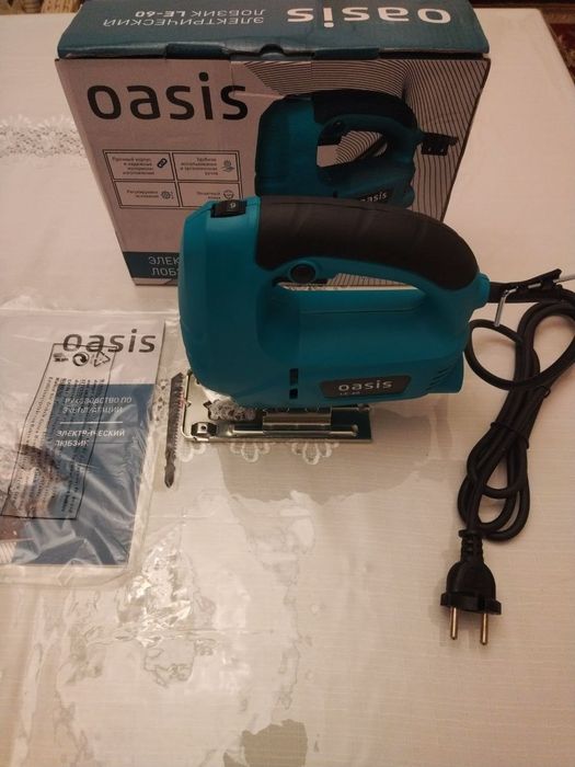 Лобзик електрическая 600вт