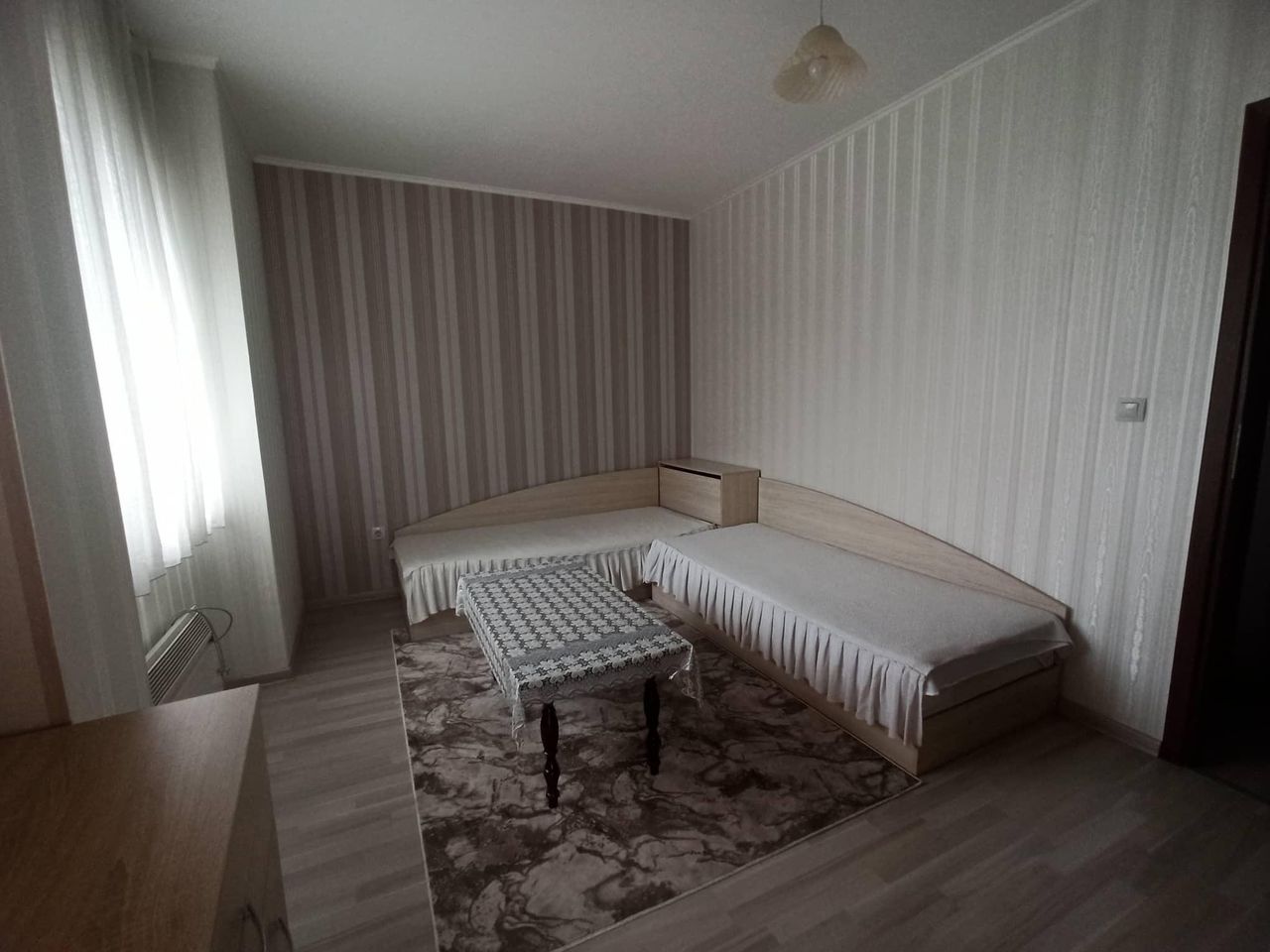 Дава се под наем Тристаен апартамент в Пловдив, Съдийски - 100 кв.м за 500 € - Снимка #5