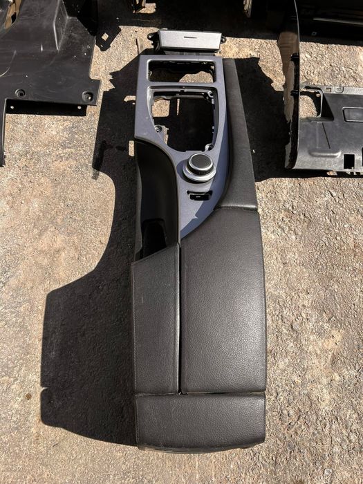 Арматурно тъбло BMW БМВ Е60 / Е61 фейс