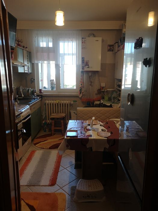 Proprietar, vând ap 3 camere  66.5 mp, Mărăței, curat, renovat