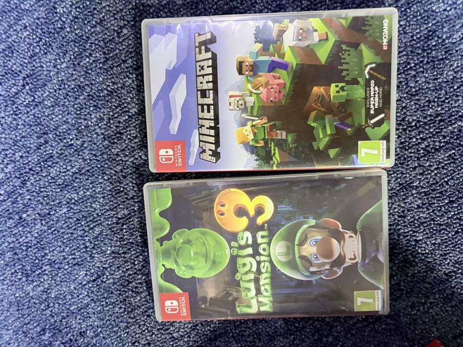 Vand nintendo switch+2 jocuri,negociabil