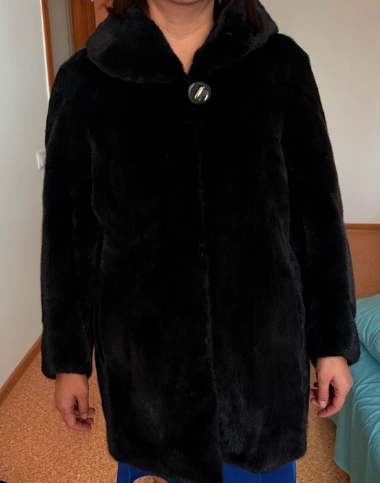 Продам норковую шубу в идеальном состоянии