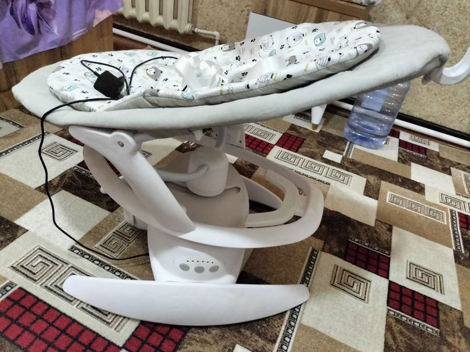 Люлька почти новая пользовались пару раз купили два месяца назад