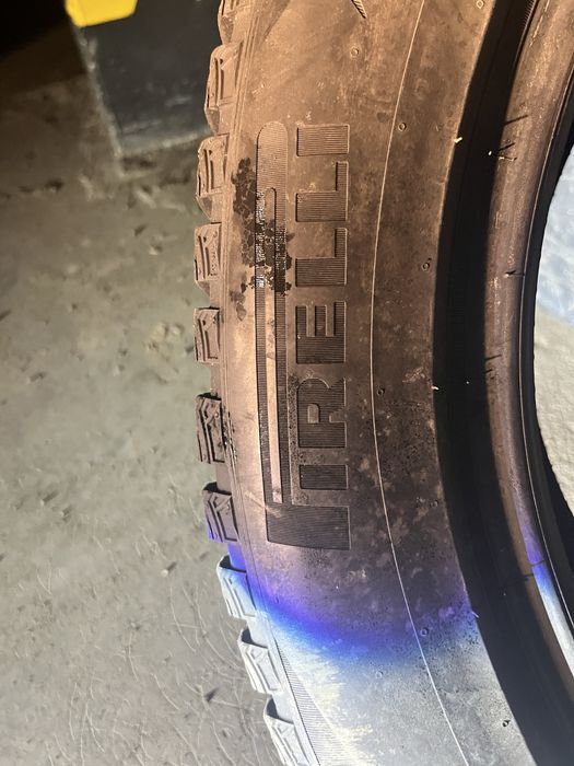 Продается шины 21 размера