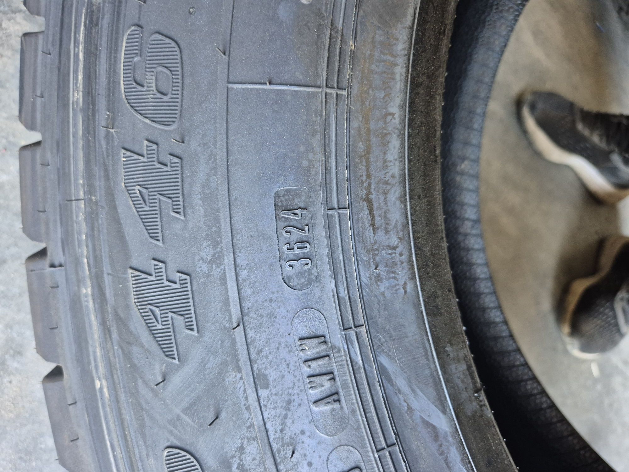 Anvelope camion tractiune noi Dunlop 315 60 22,5