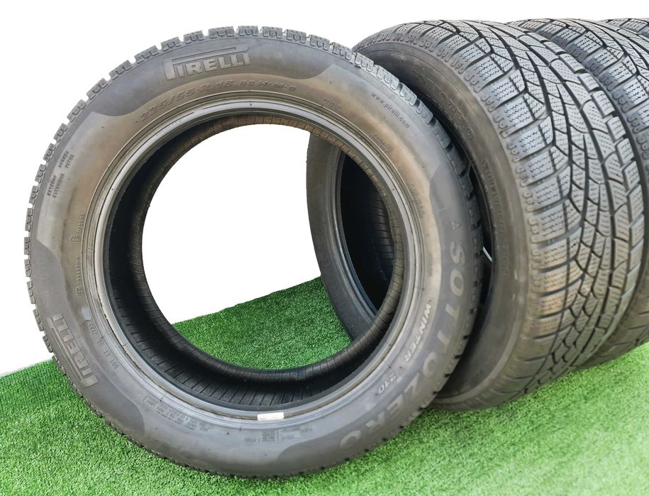 4бр. 225/55/18 PIRELLI Winter Sotozero- зимни