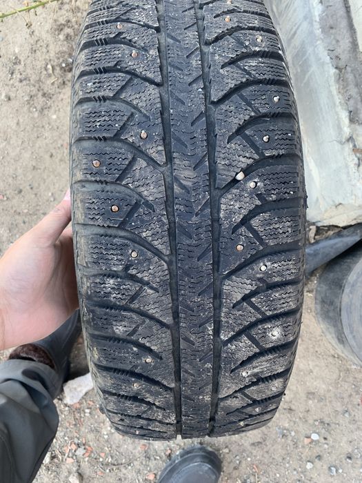 Зимняя резины шипы