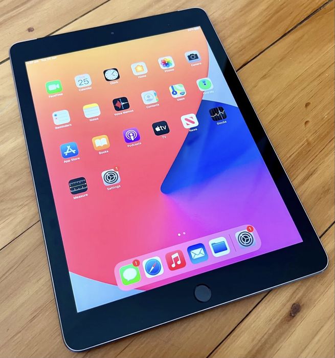Tableta Apple iPad 7, 10.2”, 32GB Wi-Fi + Cellular Space Gray-Ca NOU !