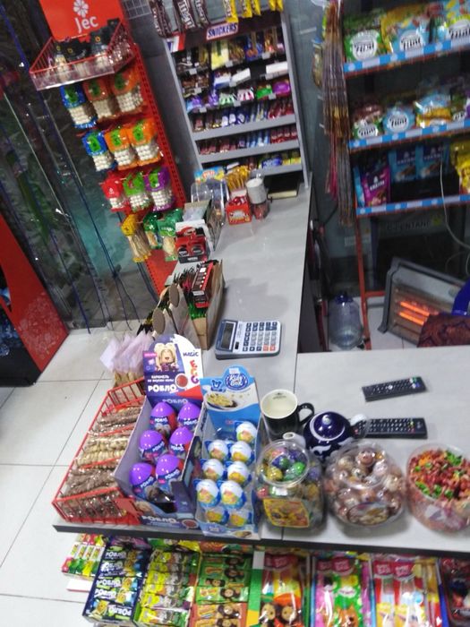 Кассовый стол из дсп и мдф почти новый