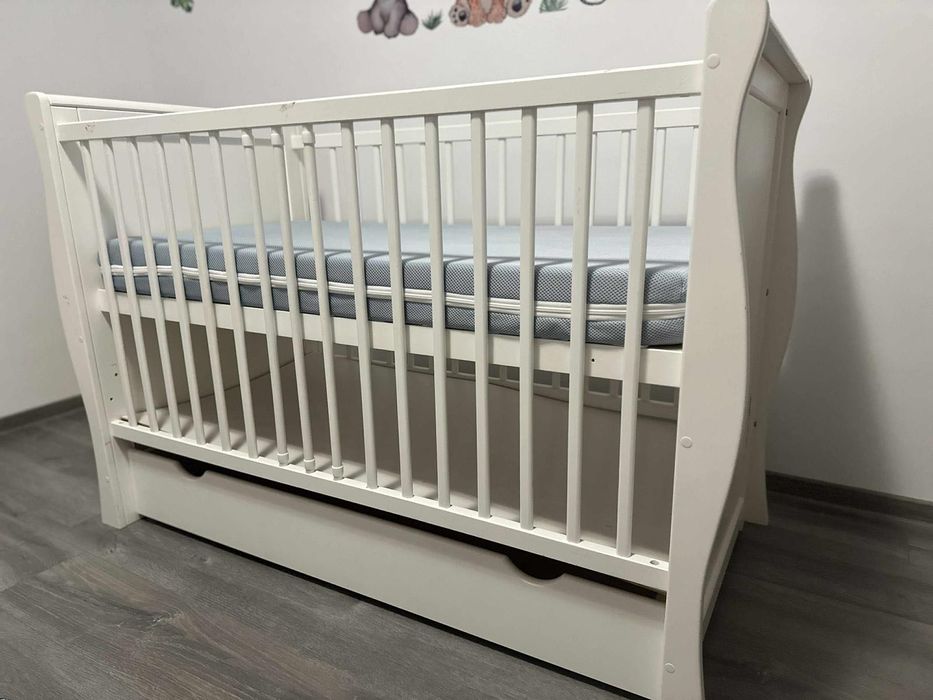 Patut lemn masiv pentru copii