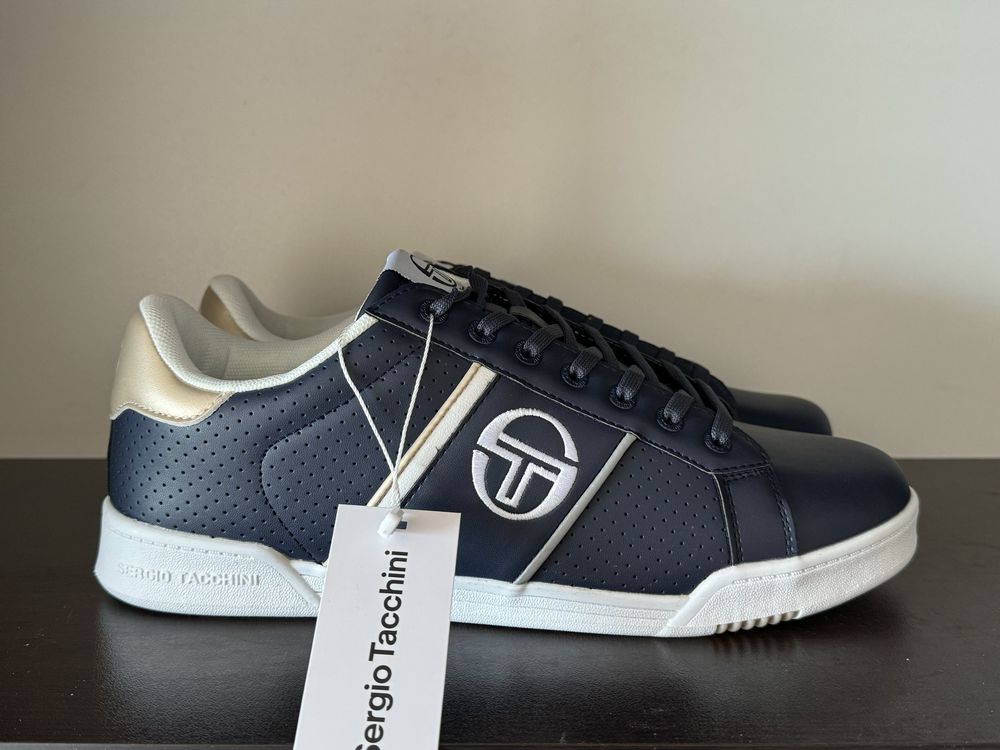 Sergio Tacchini Parigi Налични 40н 25см/ 43н 27.5см Стелка Нови