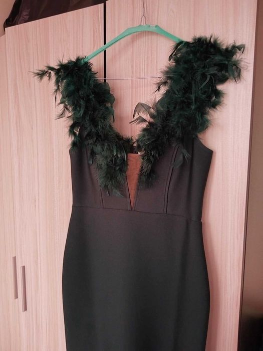 Разкошни рокли за предстоящите празници