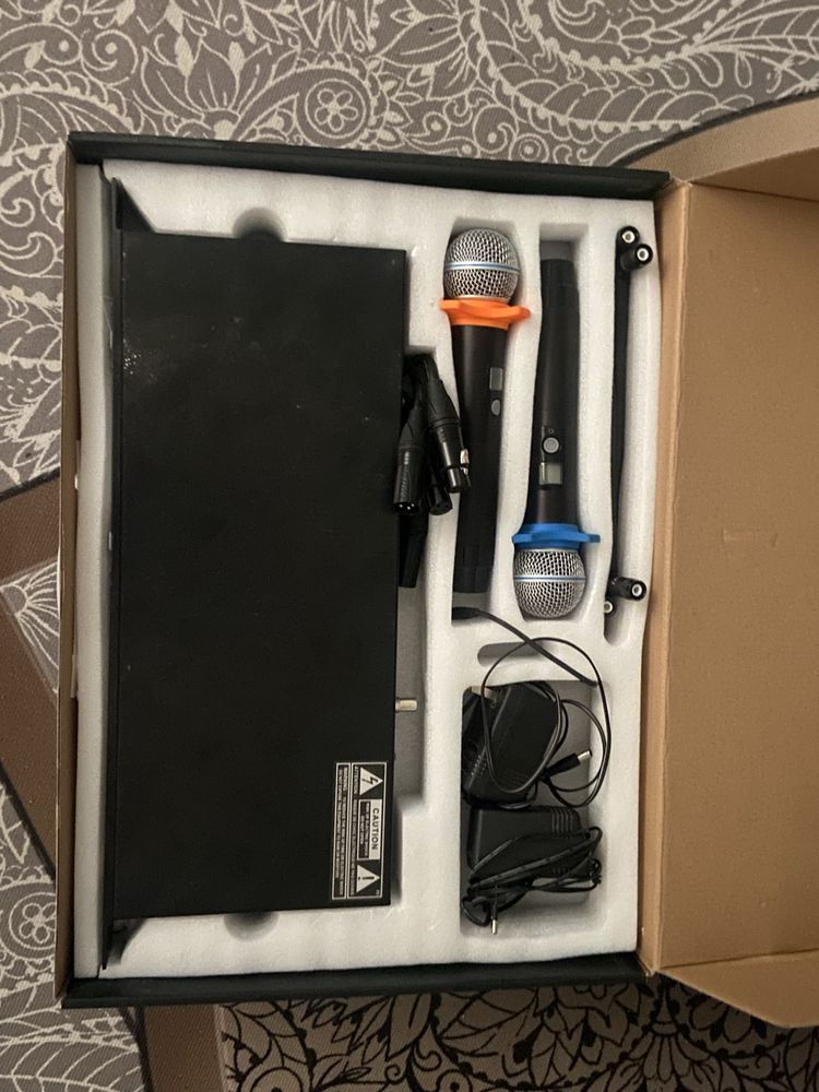 Продам караоке станцию SHURE GDX30
