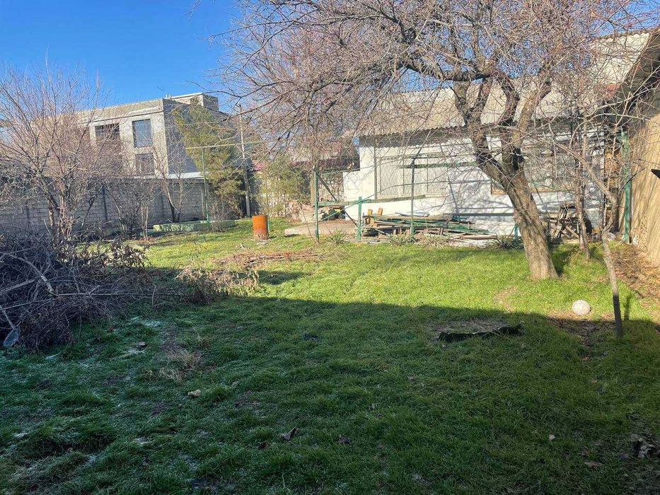 Продаётся участок с домом 6 соток