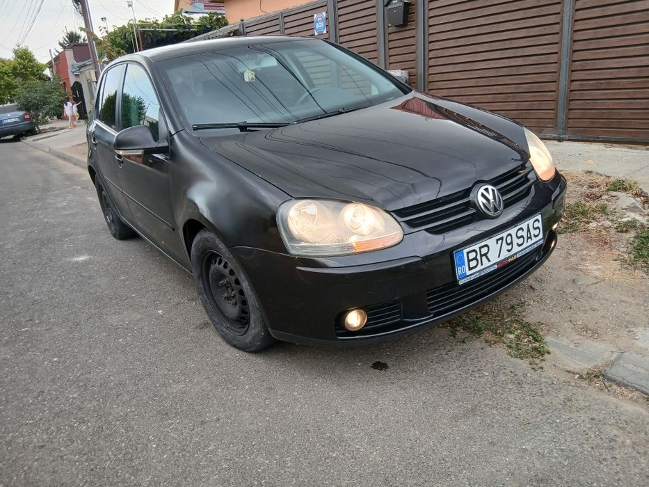 VOLKSWAGEN golf 5 benzina 1.6din 2005,propietar