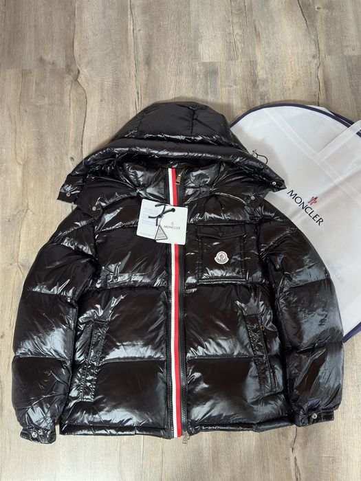 Geaca Moncler Montbeliard