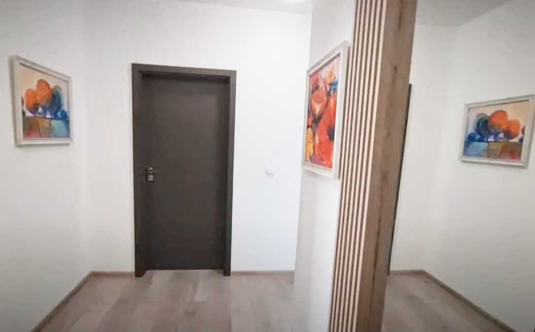 Дава се под наем Тристаен апартамент в София, Кръстова вада - 1100 кв.м за 1250 € - Снимка #15